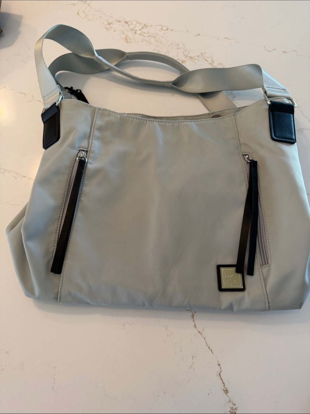 IHKWIP shoulder bag